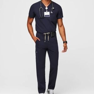 Figs Technical Collection Navy Axim Cargo Scrub Pants Size XL